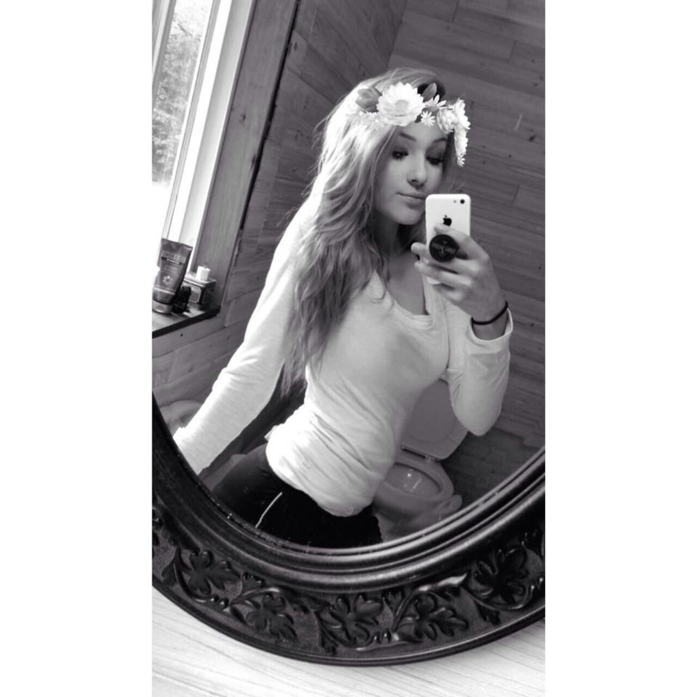 Meet your Posher, Kourtney